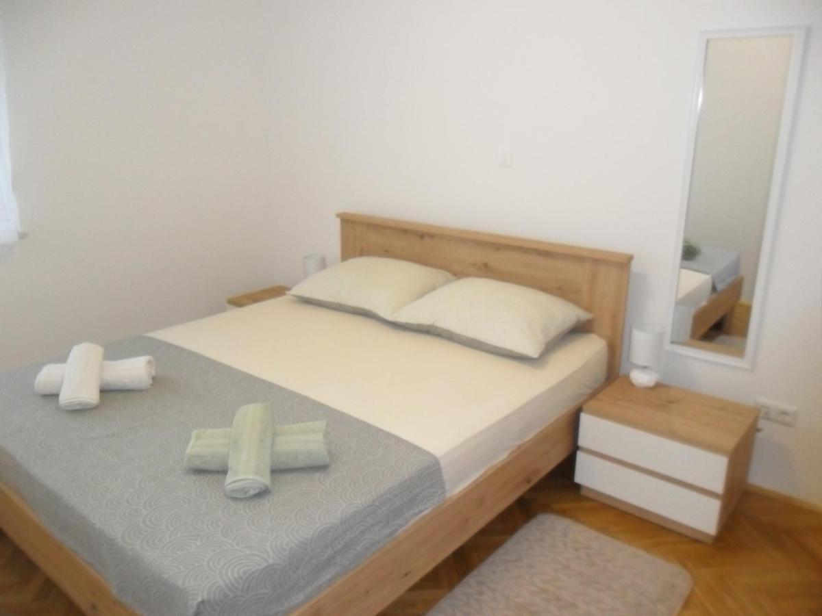 Apartman Ljubica Трогир Экстерьер фото