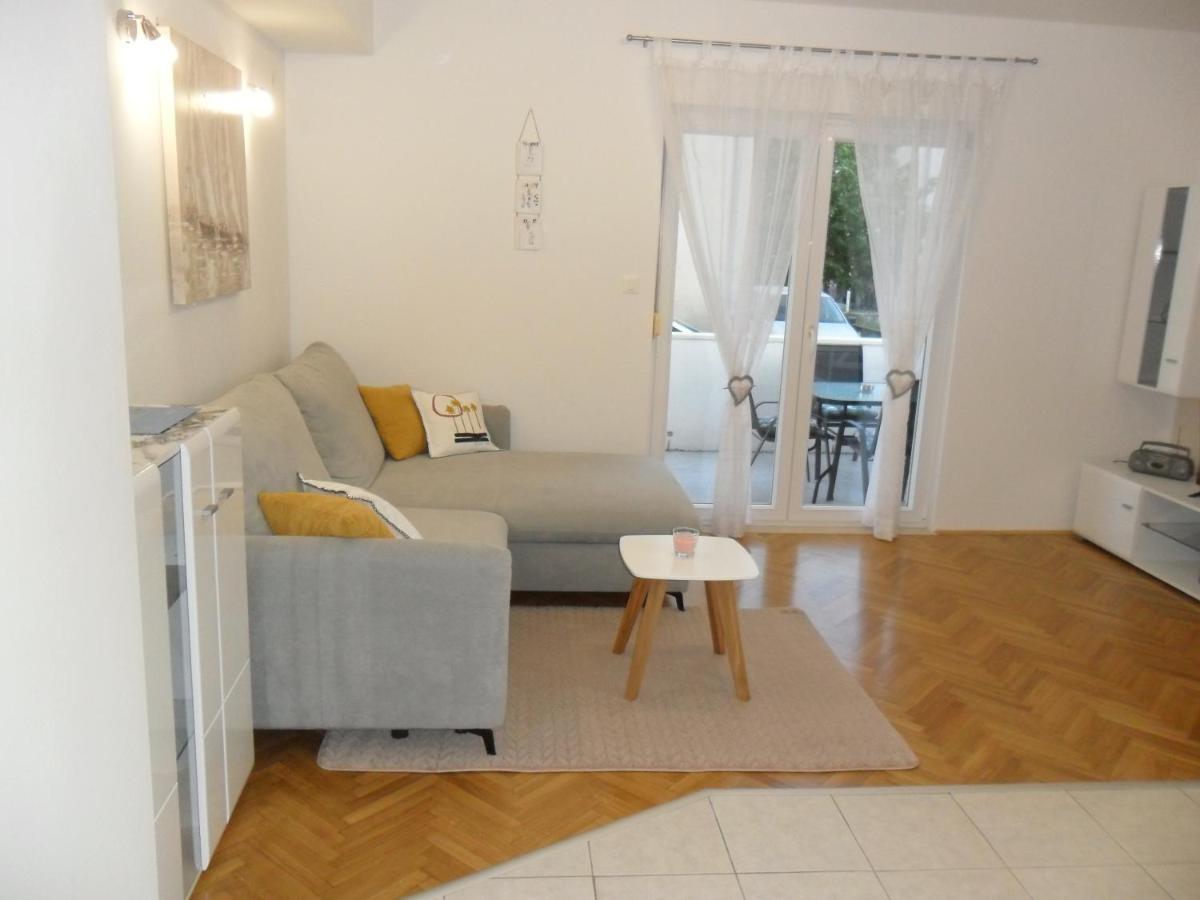 Apartman Ljubica Трогир Экстерьер фото