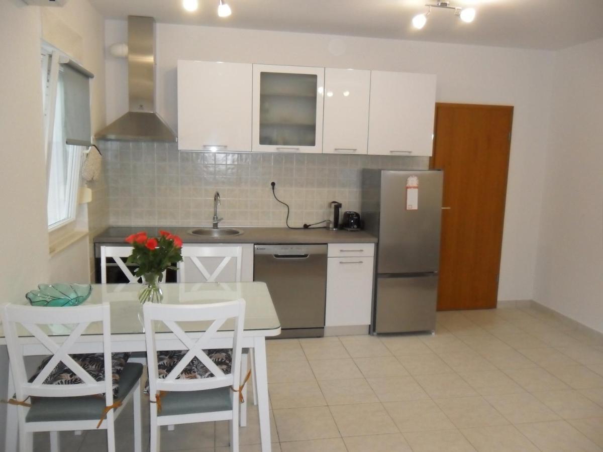 Apartman Ljubica Трогир Экстерьер фото