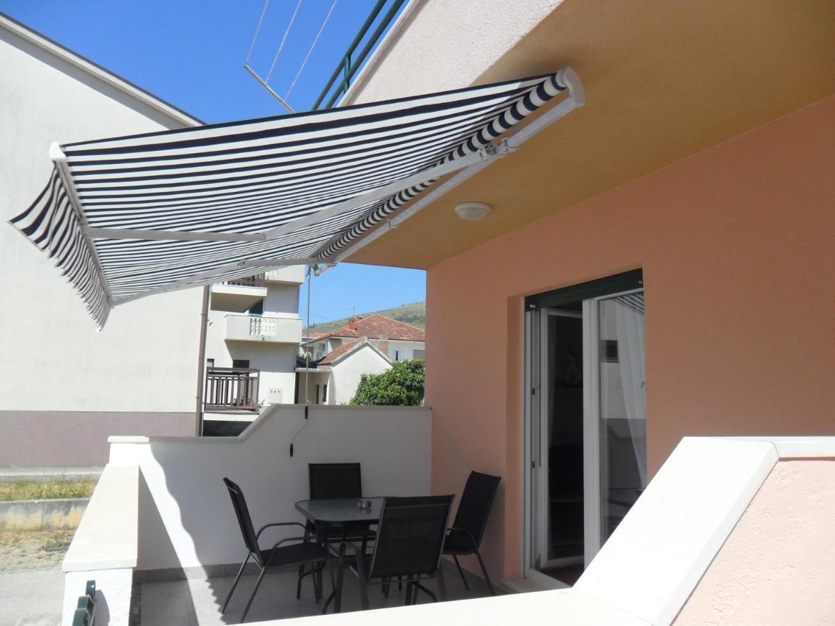 Apartman Ljubica Трогир Экстерьер фото