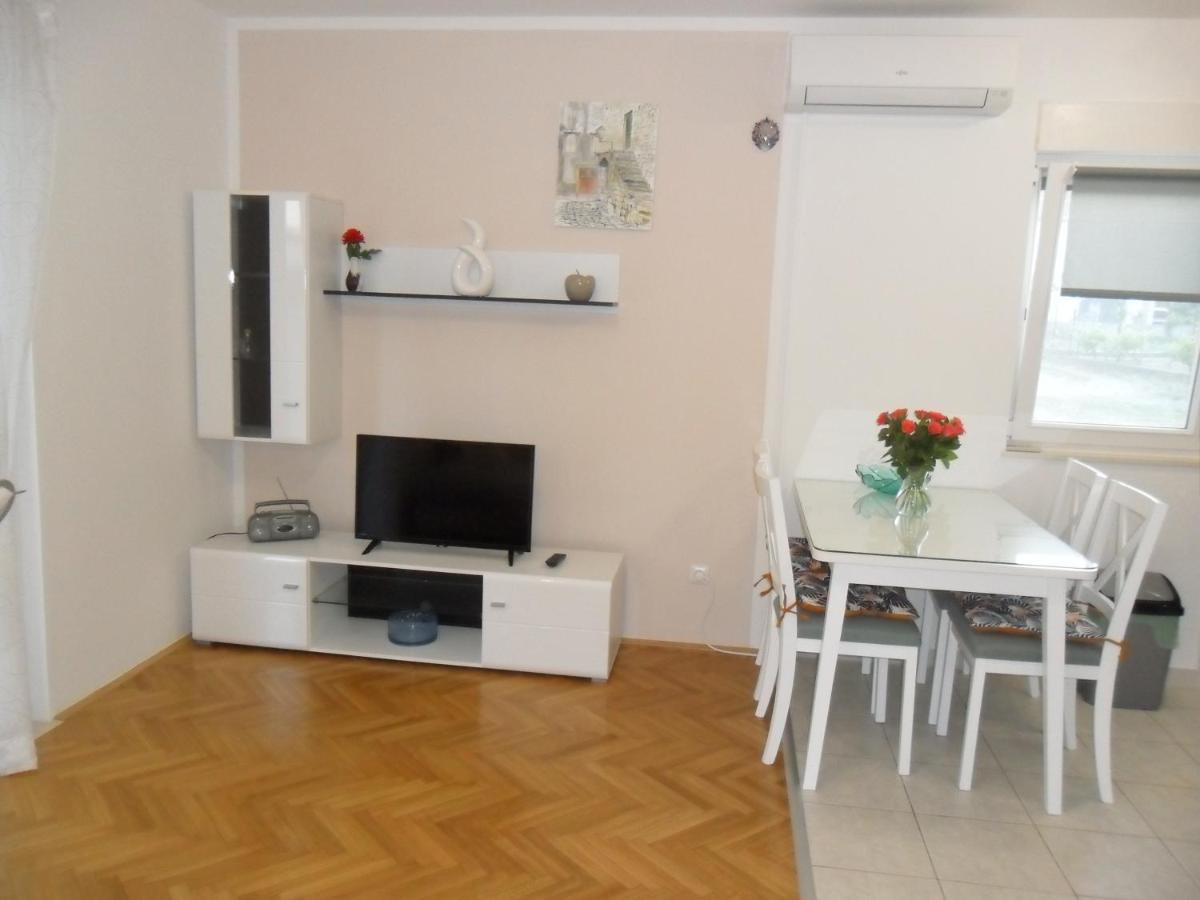 Apartman Ljubica Трогир Экстерьер фото
