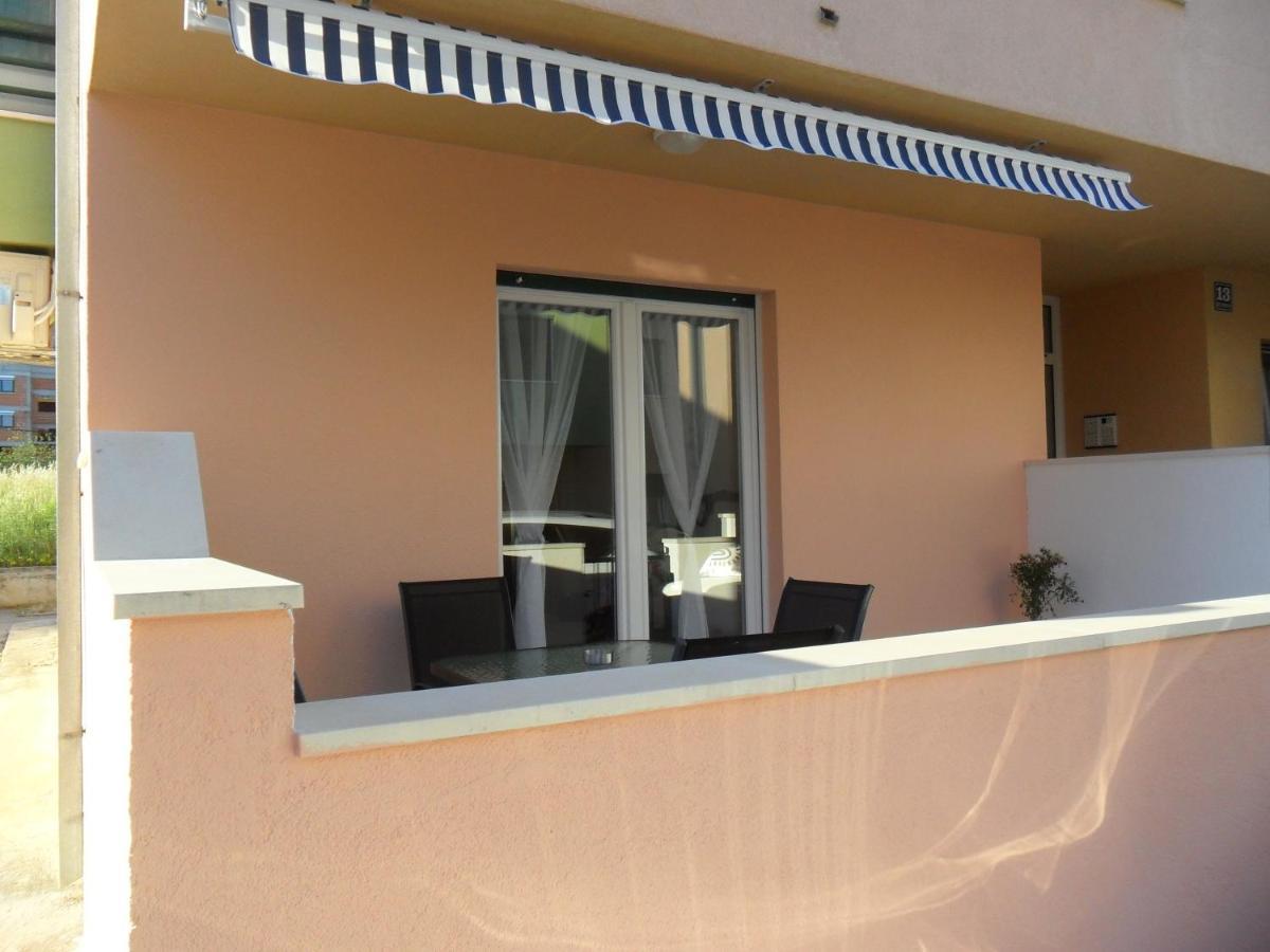 Apartman Ljubica Трогир Экстерьер фото
